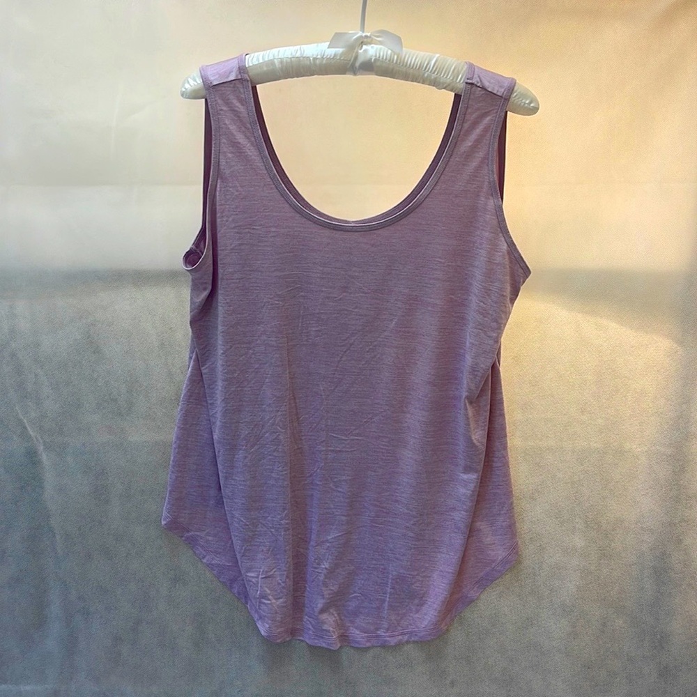 Livi Active at Lane Bryant Athletic Workout Tank Top Light and Comfy Size 18/20